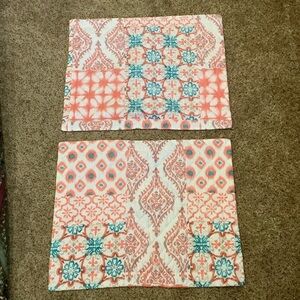 Pillow Shams pair standard quilted very soft RT 1916 NY NEW